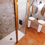 Chabela's Πανσιόν 3*